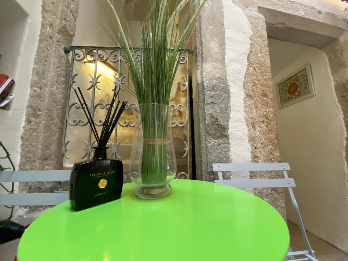Chez Alain Prevu By Stay Swiss ปอร์รองทรุย ภายนอก รูปภาพ